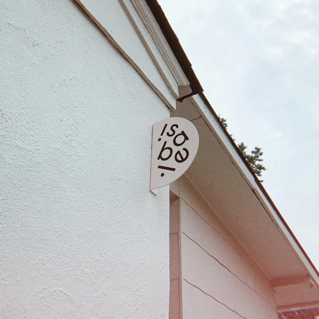 Blade Sign Guide - Definition, Benefits, Examples & FAQs